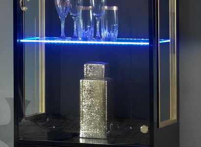 Vitrail Glans Sort lasikomero