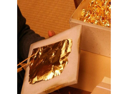 Σύνθεση τραπεζαρίας 4 κλασικές καρέκλες 5 τεμαχίων.