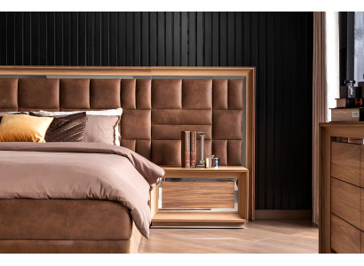 Τέλειο σετ επίπλων υπνοδωματίου, που περιλαμβάνει μια ντουλάπα, κομοδίνα και ένα κρεβάτι σε 5 κομμάτια.