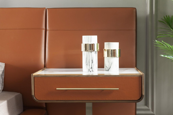 Πορτοκαλί κρεβάτι σε δύο μέρη με 2 κινητά κομοδίνα, 3 κομμάτια