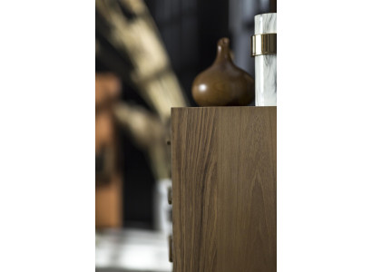 Κινητή ντουλάπα