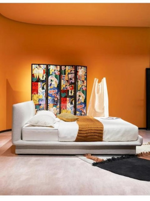 Μοντέρνο μπεζ επενδυμένο κρεβάτι, πολυτελές και κομψό