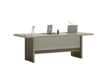 Κομψό καφέ τραπέζι σε μπεζ και γκρι με μεγάλη επιφάνεια εργασίας