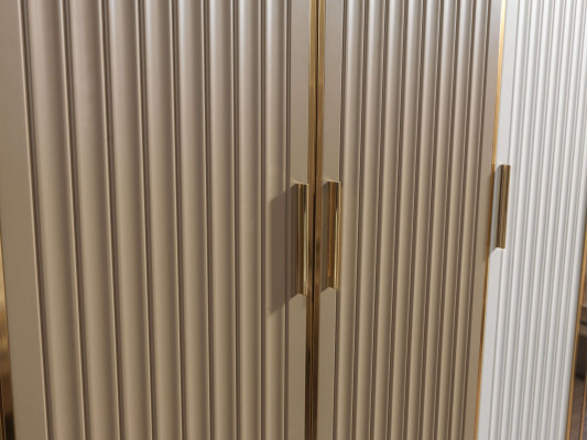 Μοντέρνα και πολυτελής γυάλινη ντουλάπα, 234 εκ.