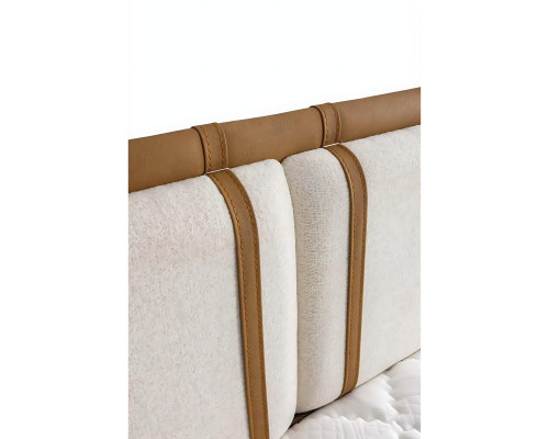 Απαλά και ουδέτερα χρώματα κάνουν το κρεβάτι πολυλειτουργικό.