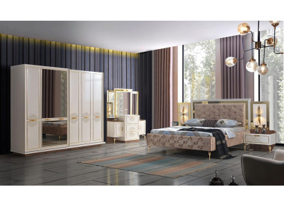 Elegantes Schlafzimmer-Set im luxuriösen Design mit prächtigen Mustern