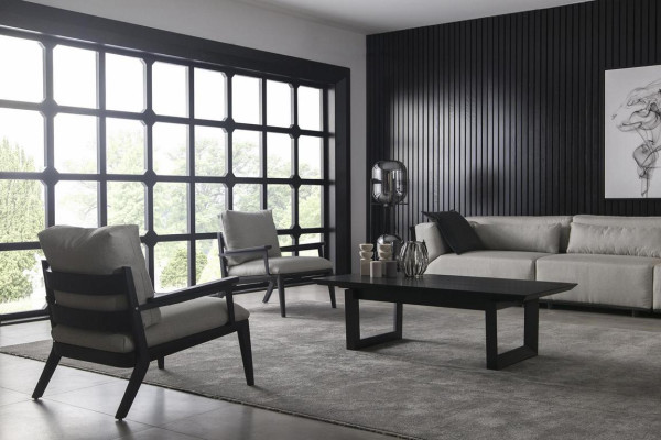 Set aus 4 Stück weißem Sofa Sessel Couchtisch mittelweicher Luxus