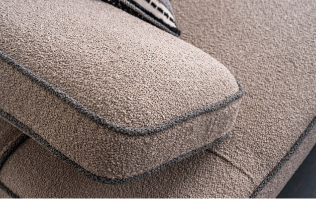 Stilvolle Wohnzimmer Sitzgarnitur Polster 2x Dreisitzer Sofas Sessel