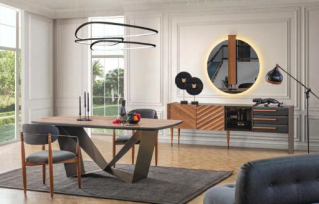 Stilvolle Esszimmer Garnitur Designer Esstisch 4x Polsterstühle Anrichte