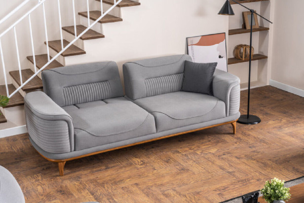 Luxuriöse Polstergarnitur in Grau: Zwei Dreisitzer-Sofas & Sessel Neu