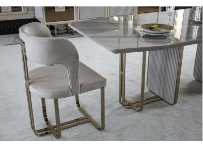 Stuhl Beige Elegantes Modern Esszimmer Schön Stoff Design Luxus Metall Stühle