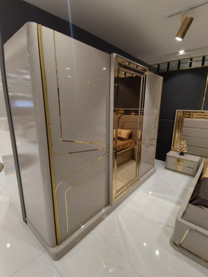 Moderner Kleiderschrank Luxus Schrank Holz Schränke Glas Hochglanz Schlafzimer