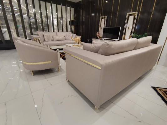 Luxus Sofagarnitur 3+3+1 Sitzer Design Möbel Beige Sessel Sofa Textil Holz Neu
