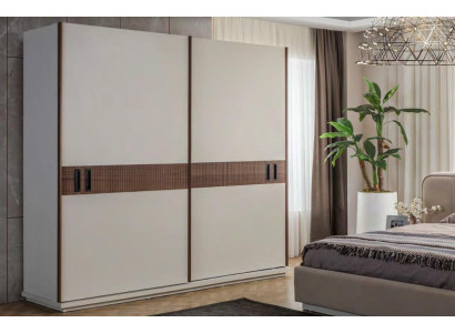 Stilvoller Weißer Kleiderschrank Schlafzimmer Schränke Luxus Holz Möbel