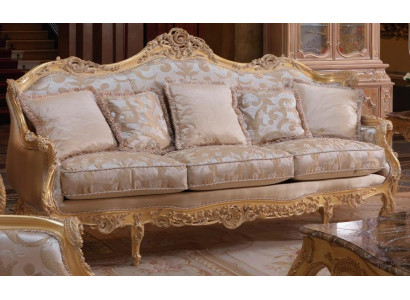 Klassisches Dreisitzer-Sofa braunes möbel