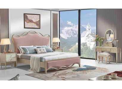 Schickes Doppelbett in atemberaubender Rosa Farbe mit zwei Nachttischen	