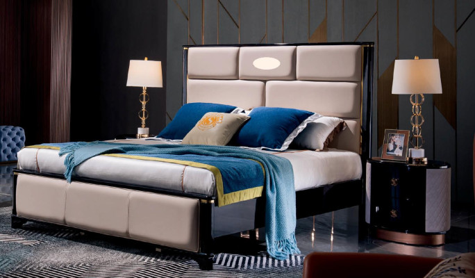 Schlafzimmer Bett Nachttische 3 tlg. Set Design Luxus Betten Leder Doppelbett