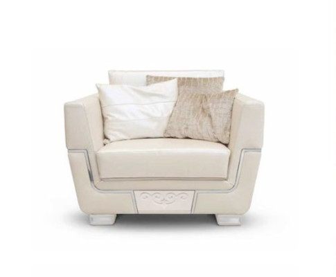 Beige Eleganz im Fokus Stoff-Sessel für ein stilvolles Wohnzimmer Ambiente