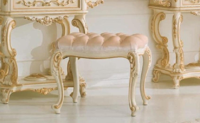 Chesterfield Hocker Beistellhocker Luxus Sitzer Polster Wohnzimmer