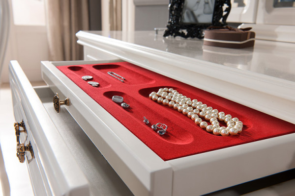 Klassisches Bett Doppelbett Betten Leder Textil Echtes Antik Stil Holz