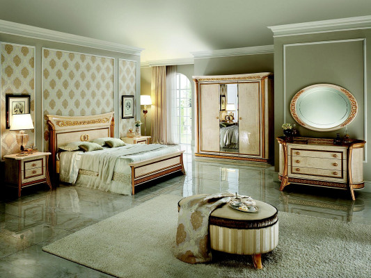Bett royal königlich antik Schlafzimmer Polsterbett Barock Rokoko Designer