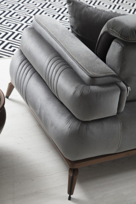 Luxus Polstermöbel Sofa Dreisitzer Sessel Wohnzimmer Polstersofas Designer