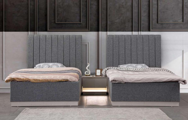 Schlafzimmer Moderne 2x Luxusbetten Nachttisch Kleiderschrank 5tlg.
