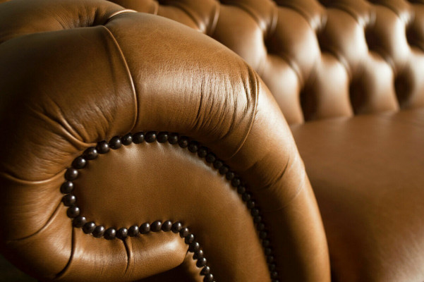 Braunes Chesterfield Sofa Luxus 4-Sitzer Couch Polster Stoff Sitzer