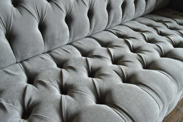Klassische Chesterfield Sofa 4 Sitzer Sofas Couchen Leder Grau Design Polster