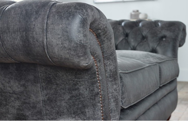 Chesterfield Sofa Couch Polster Stoff Leder Couchen  Polster Garnitur 2 Sitzer