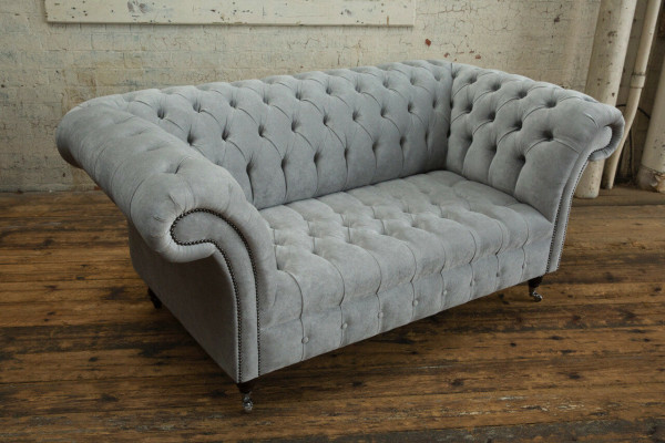 Sofa Chesterfield 2 Sitzer Couch Polster Sitz Textil Stoff Samt Couchen Sofas
