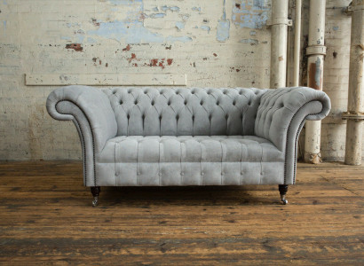 Sofa Chesterfield 2 Sitzer Couch Polster Sitz Textil Stoff Samt Couchen Sofas