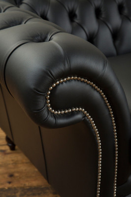 Sofa Chesterfield klassische Wohnzimmer möbel Couch Sofas Sitz Polster couchen