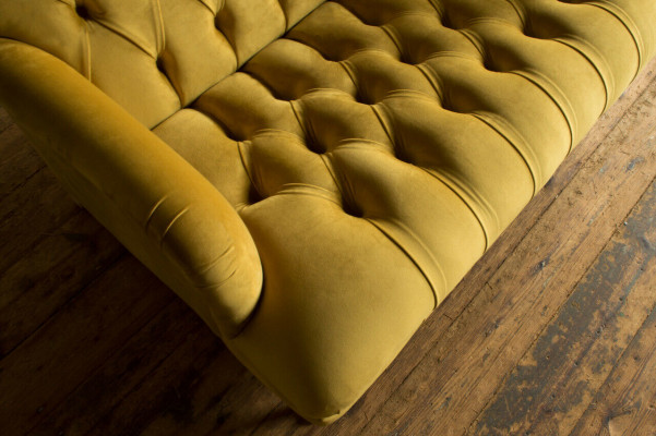 möbel klassische Wohnzimmer Sofa Chesterfield Couch Sitz Polster couchen Sofas