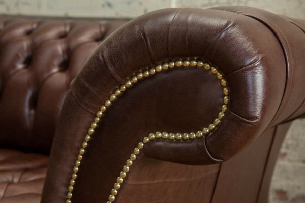 klassische Chesterfield möbel Wohnzimmer Sofa Couch Sitz Polster couchen Sofas