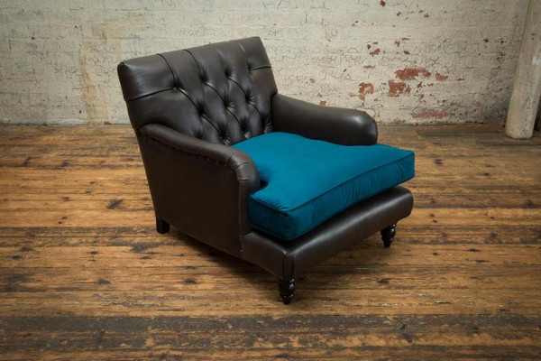 Chesterfield Ledersofa Couch Polster designer 2 Sitzer Textil Sofas Couchen Neu