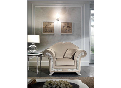 Sessel Luxus Klassischer Einsitzer Holz Beige Lehnstuhl Wohnzimmer Möbel Italien