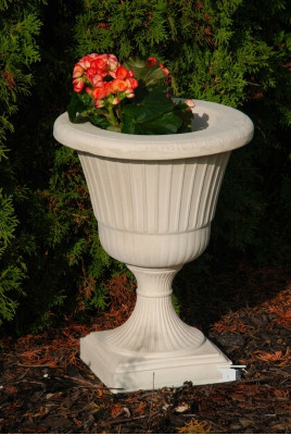 Blumenkorb Blumen Vase Gefäss Garten Terrasse Dekoration Statue Figuren Dalia