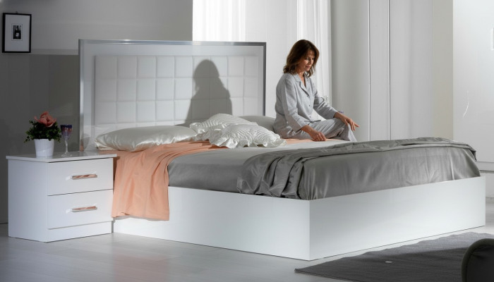Klassisches Bett Hotel Betten Polsterbett Doppelbett 160x200 oder 180x200cm Neu