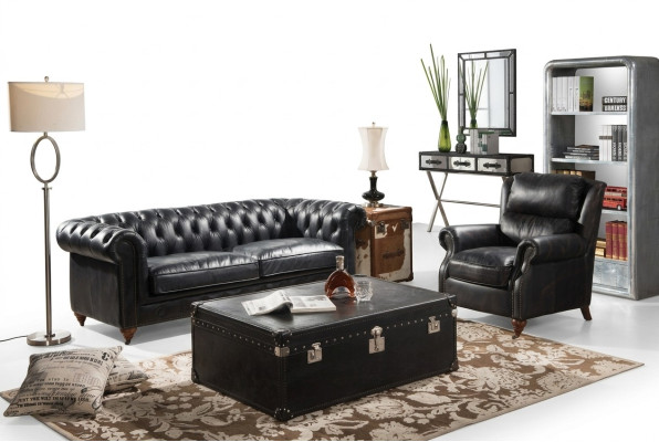 Klassische Chesterfield Couch Sofa Polster Garnitur Couchen Sofas Design