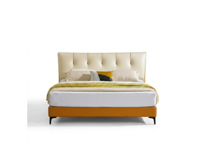 Luxus Lederbett Bett Doppel Ehe Polster Hotel Komplettes Set Nachttische