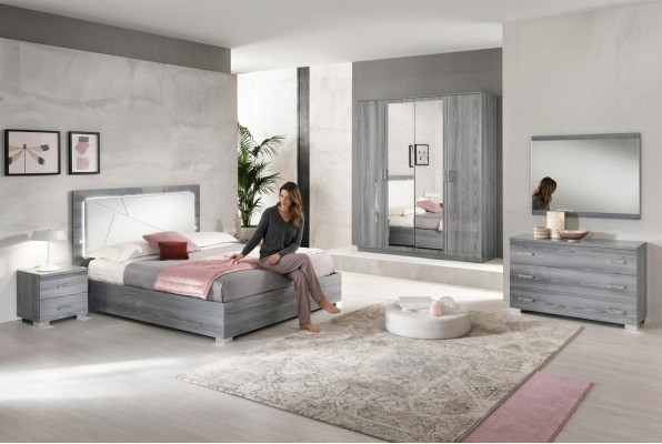 Italienische Möbel 4tlg. Schlafzimmer Set Bett 2x Nachttisch Kleiderschrank Neu