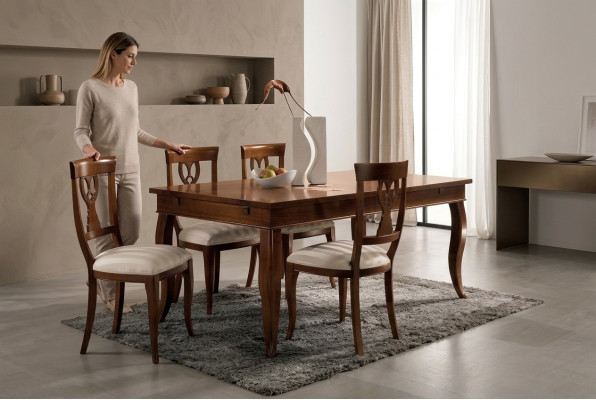Täuschend echter Holzimitat-Esstisch: Modernes Design und Luxus für Ihr Esszimmer