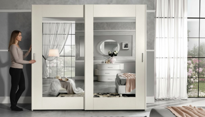 Luxus Kleiderschrank mit Schwebetüren Schlafzimmer Schrank Schränke Holz Modern