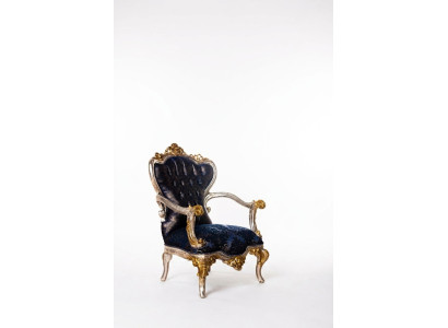 Luxus Sessel Klassischer Thron Stuhl Lehnstuhl Barock Samt Blau Gold