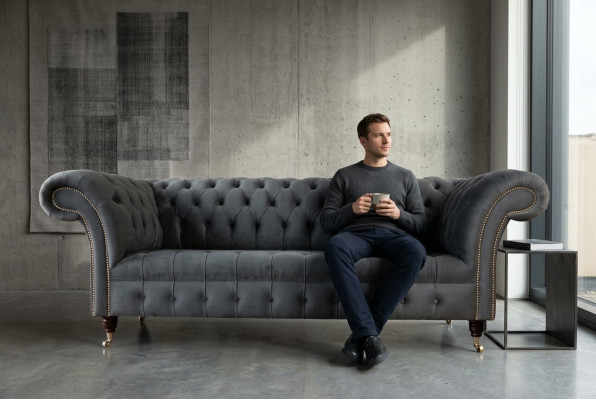 Englische Chesterfield Sofa Couch Büro Möbel Dreisitz Samt 230cm Grau