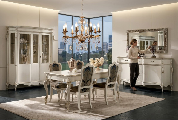 Klassisches Esstisch 4x Stühle Esszimmer Gruppe Tisch Sitzgruppe 8tlg