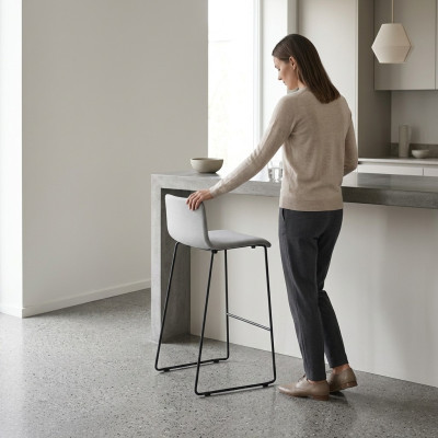 Hoher Grauer Barhocker Luxus Stühle Polsterbezug Designer Möbel Stil