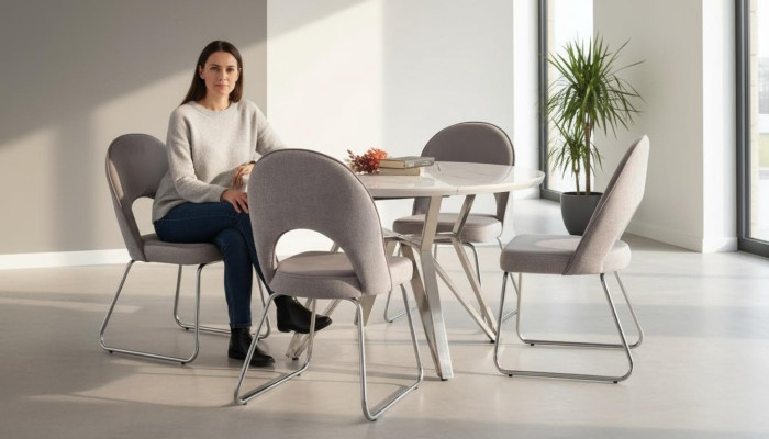 Luxus Esszimmer set Esstisch 4x Stühle Holz Stuhl Textil Essgruppe Garnitur Neu