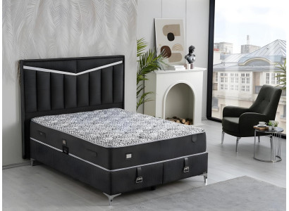 Elegantes grünes Bett mit Matratze aus Textil und Holz